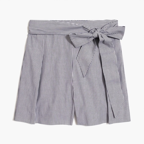 J. Crew cotton pinstripe tie front shorts size 10 Classic preppy summer academia - Picture 1 of 7